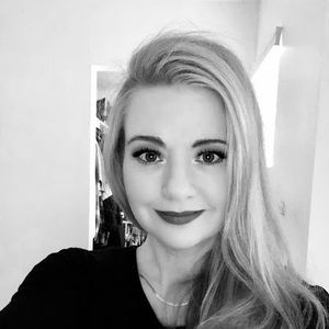 Meet your Posher, Allison